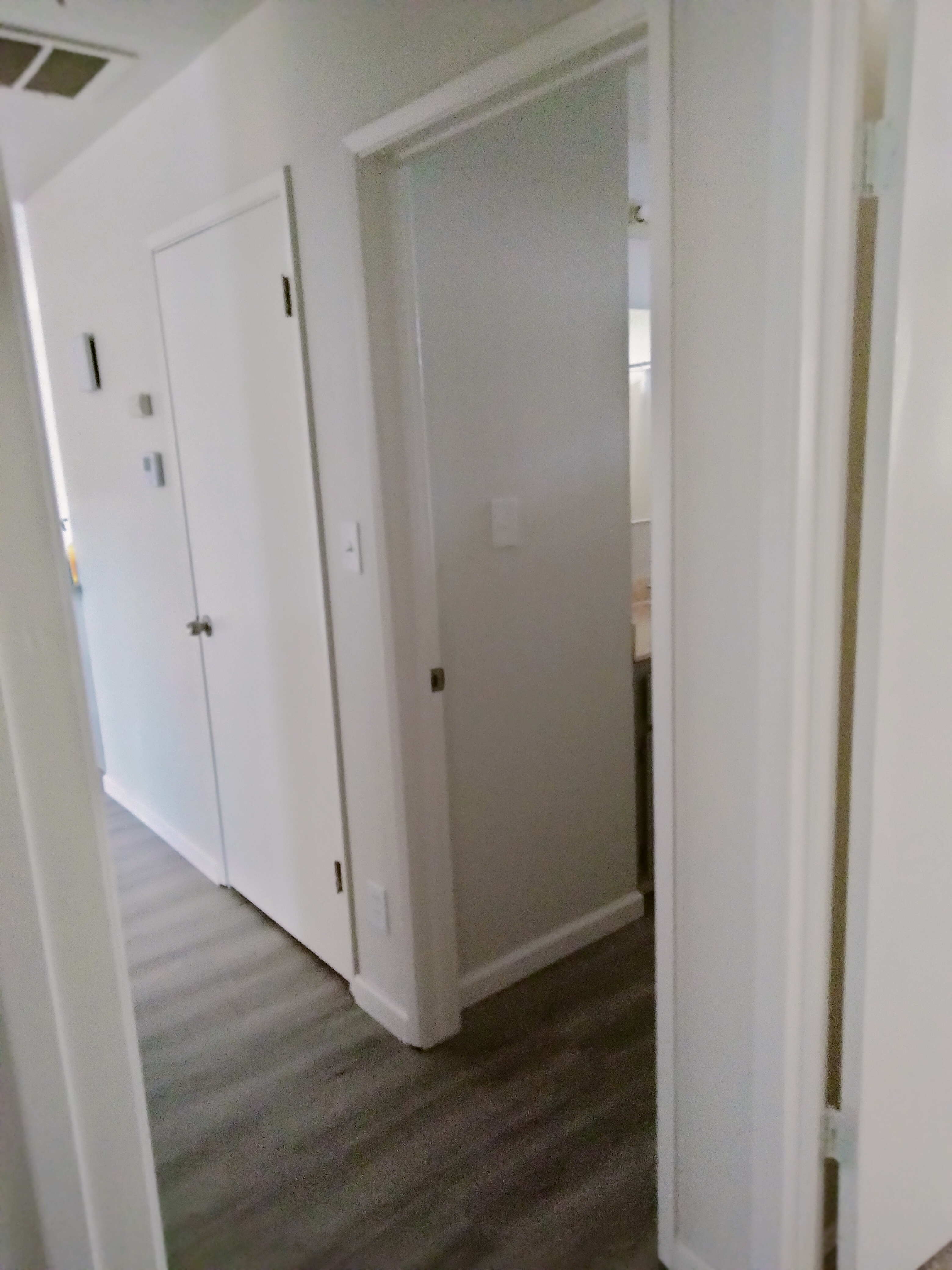Additional photo of 521 E Elm Street rental property
