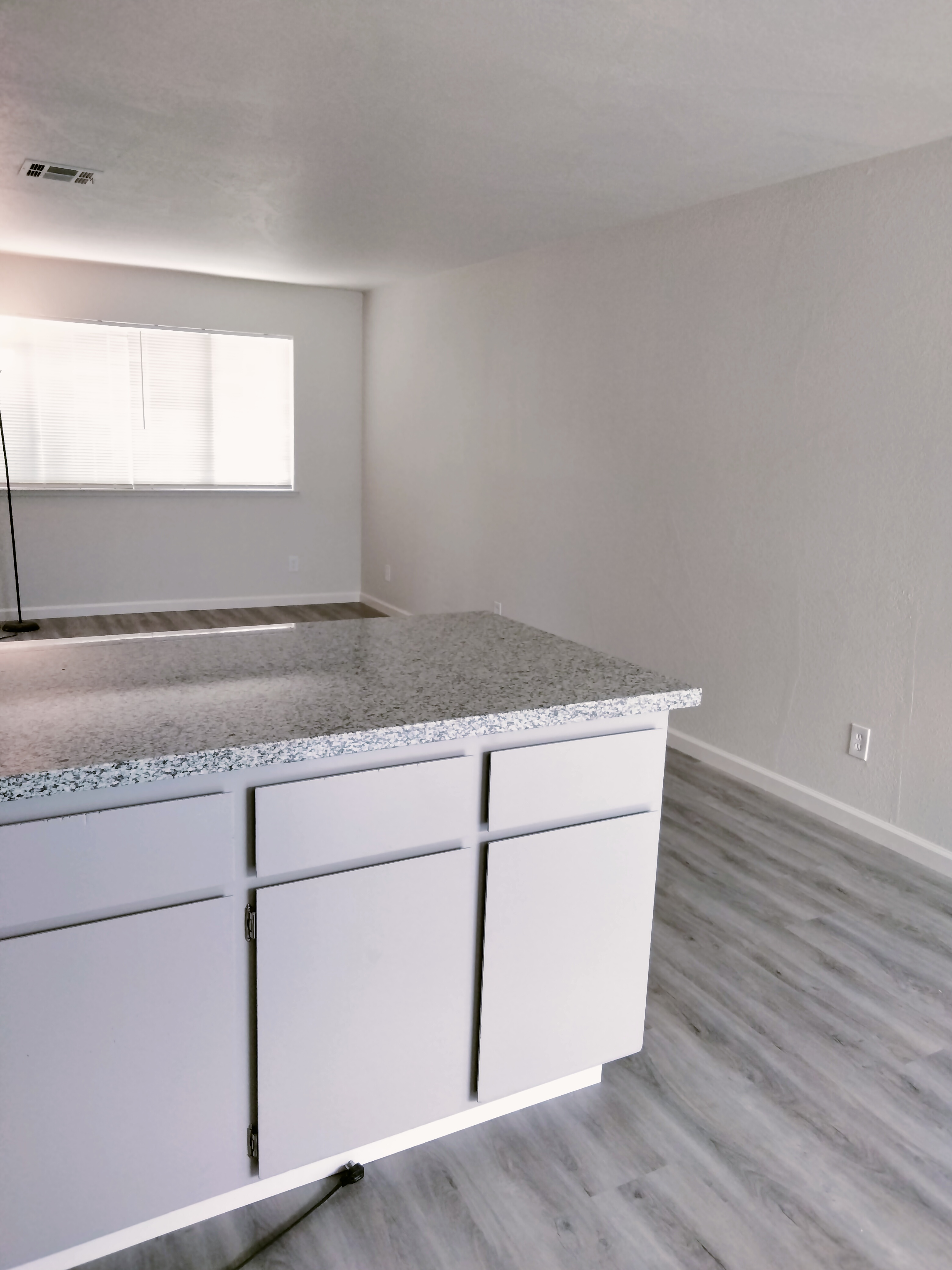 Additional photo of 521 E Elm Street rental property